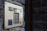 Interfoane vile pentru siguranta maxima