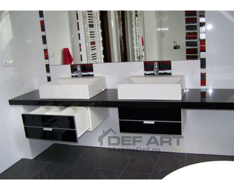 Mobila baie la comanda