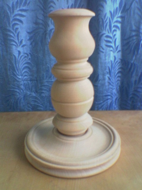 Corpuri de iluminat lemn