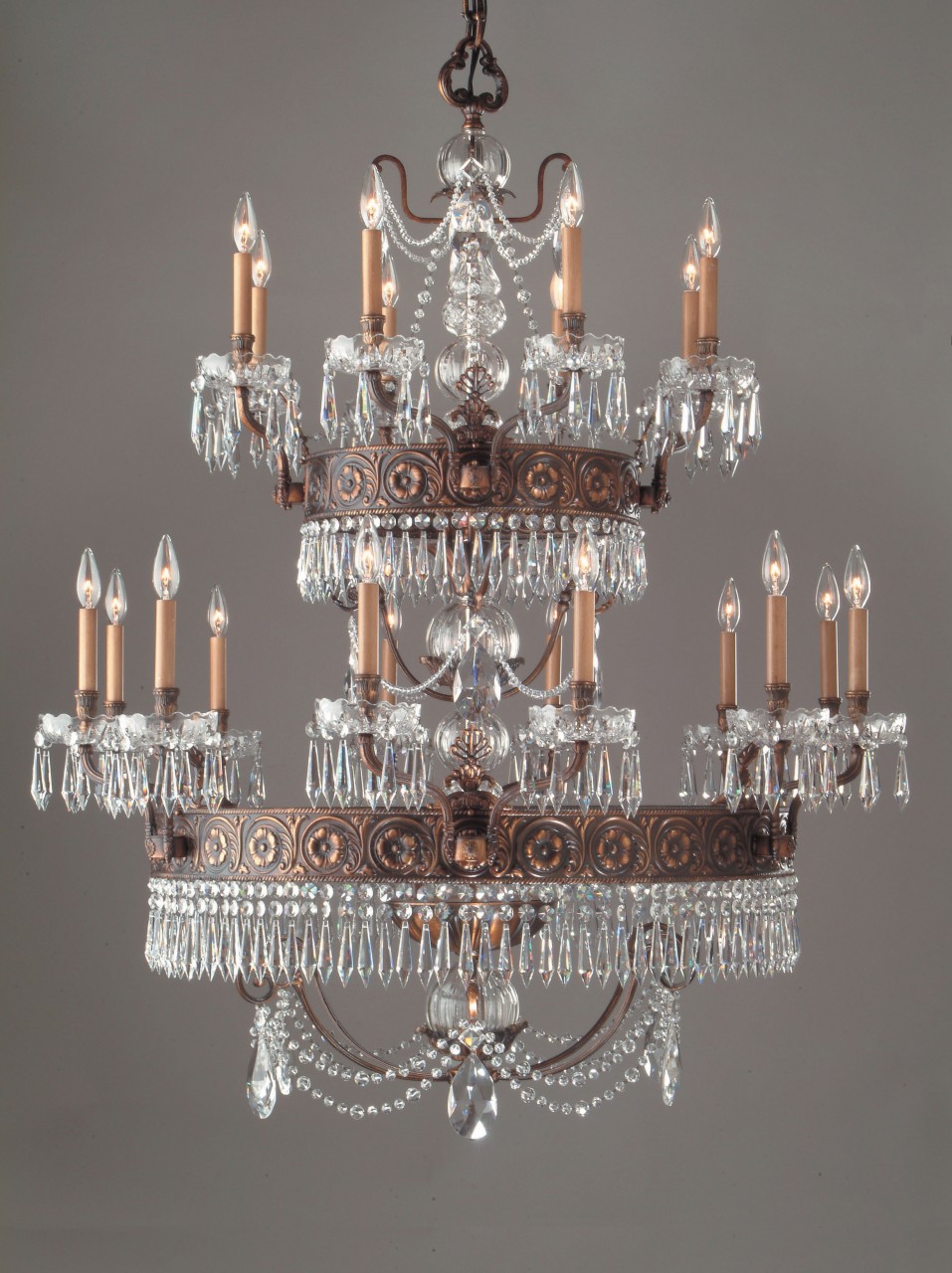 Candelabre suflate cu aur