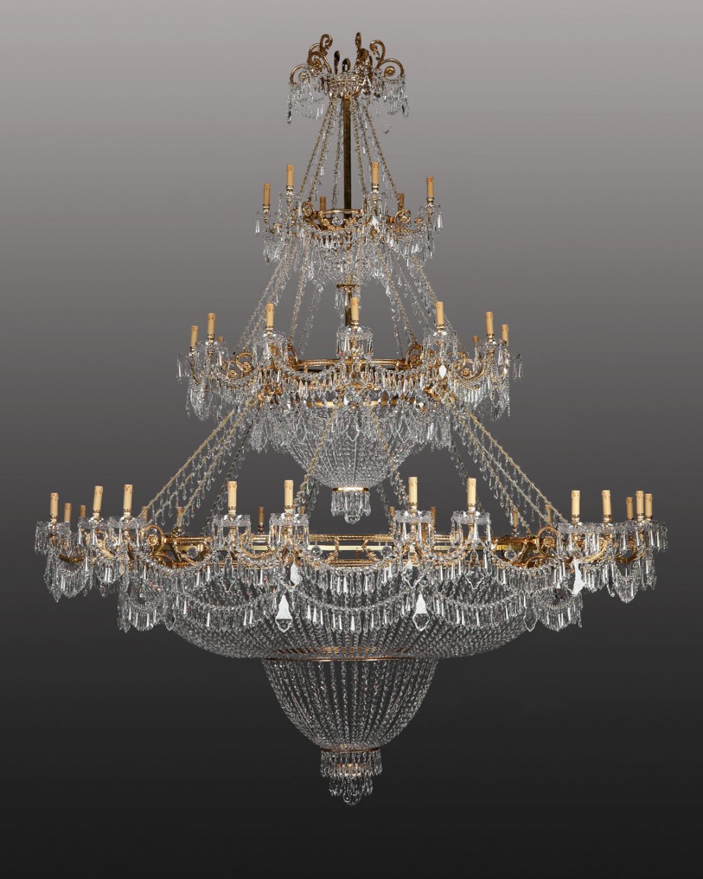Candelabre suflate cu aur
