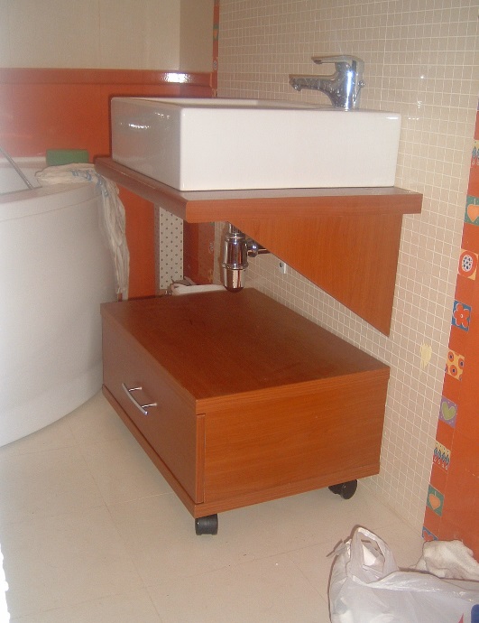 Mobilier baie la comanda Bucuresti