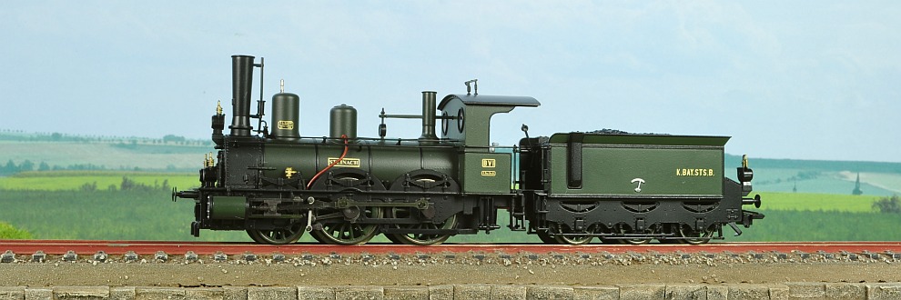 Miniatura locomotiva cu aburi
