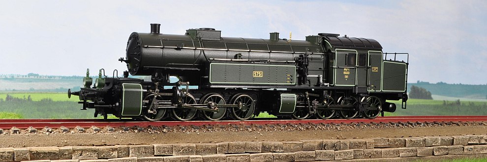 Miniatura locomotiva cu aburi