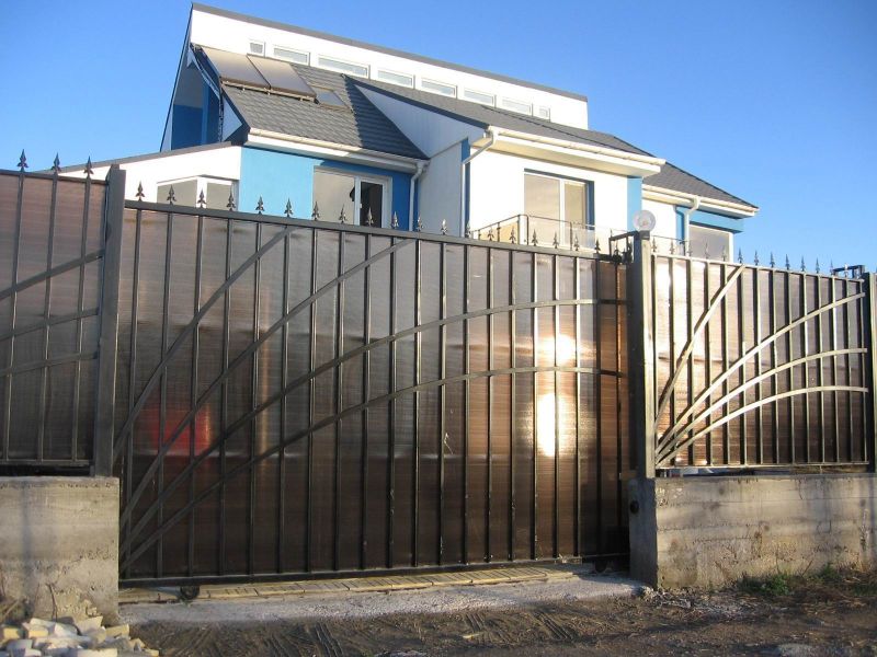 Garduri metalice
