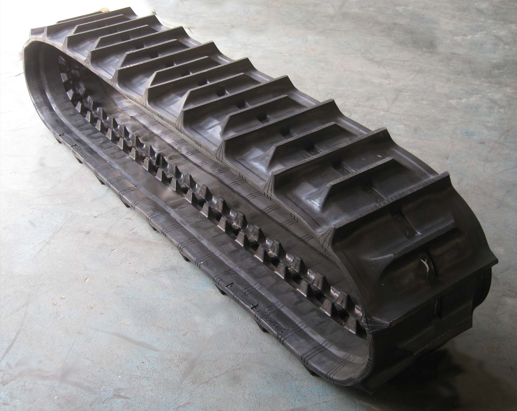 Roti motrice utilaje