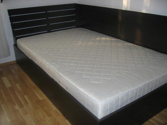 Mobilier dormitor la comanda