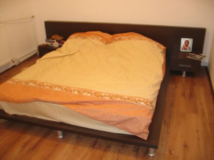 Mobilier dormitor la comanda