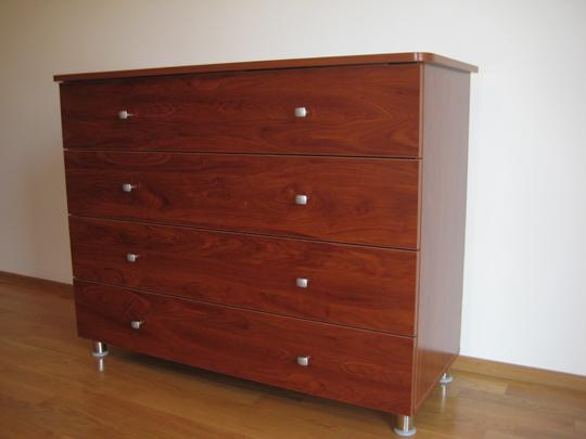 Mobilier dormitor la comanda