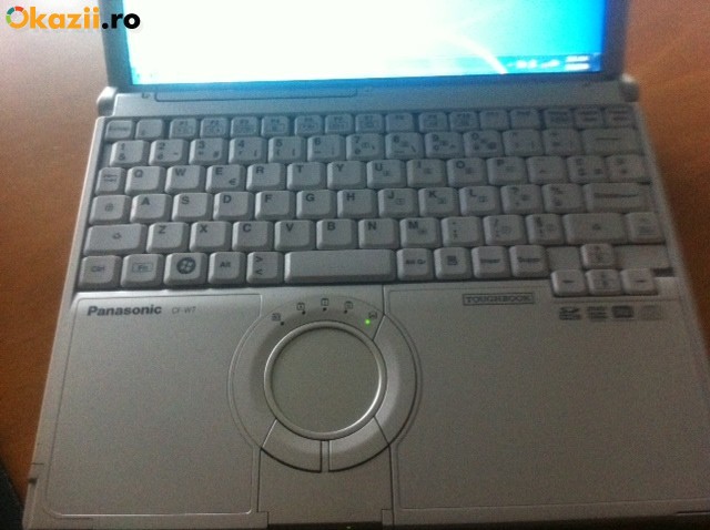 Laptop ultraportabil Panasonic