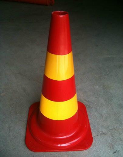 Conuri de trafic