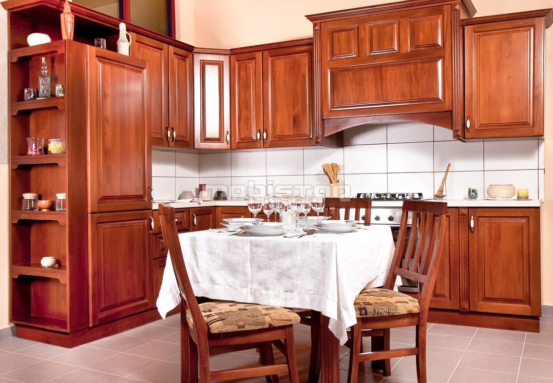 Mobilier lemn masiv bucatarie