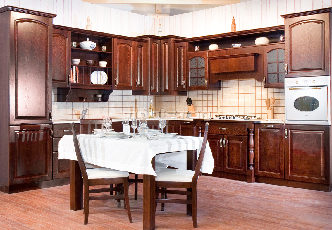Mobilier lemn masiv bucatarie