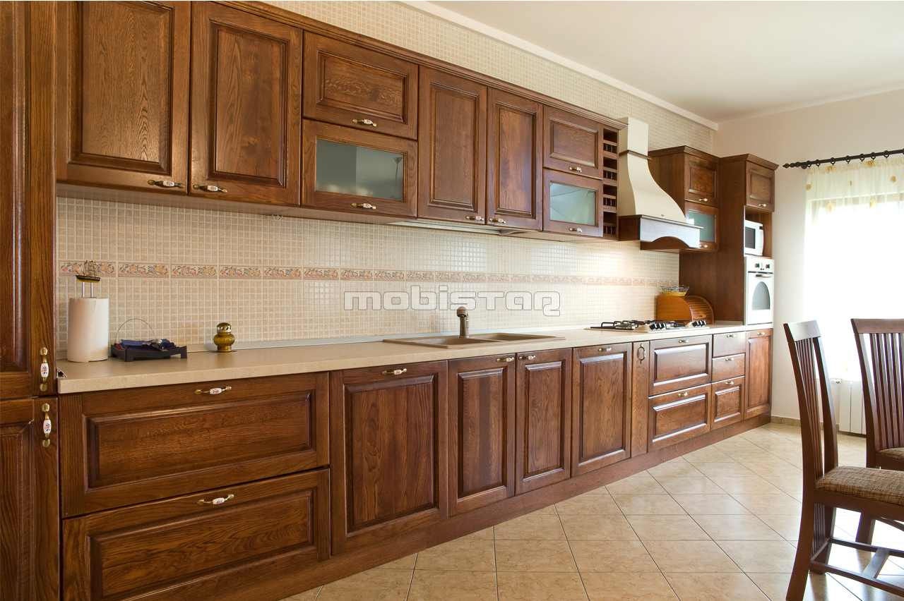 Mobilier lemn masiv bucatarie