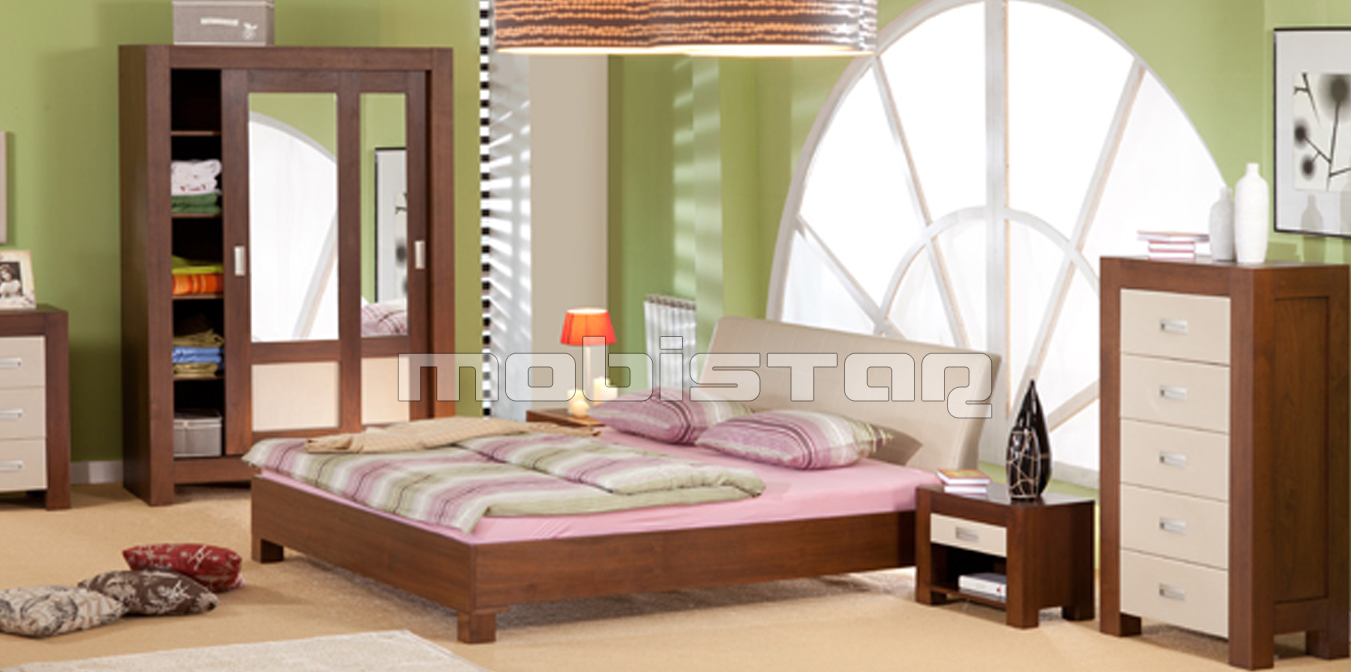 Mobilier lemn masiv dormitor