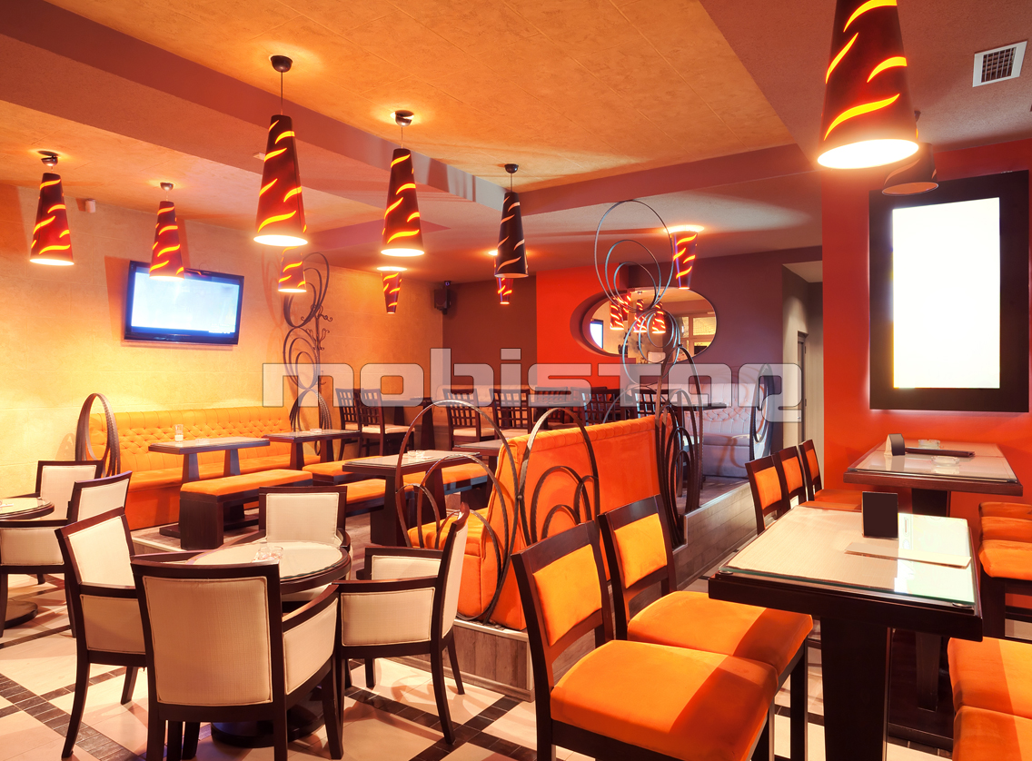 Mobilier lemn masiv restaurant