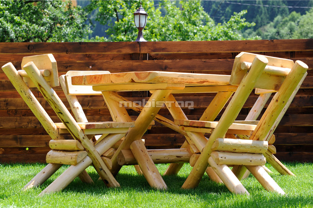 Mobilier lemn masiv restaurant