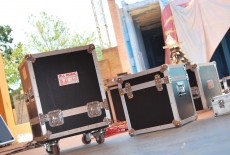 Inchiriere echipamente scena