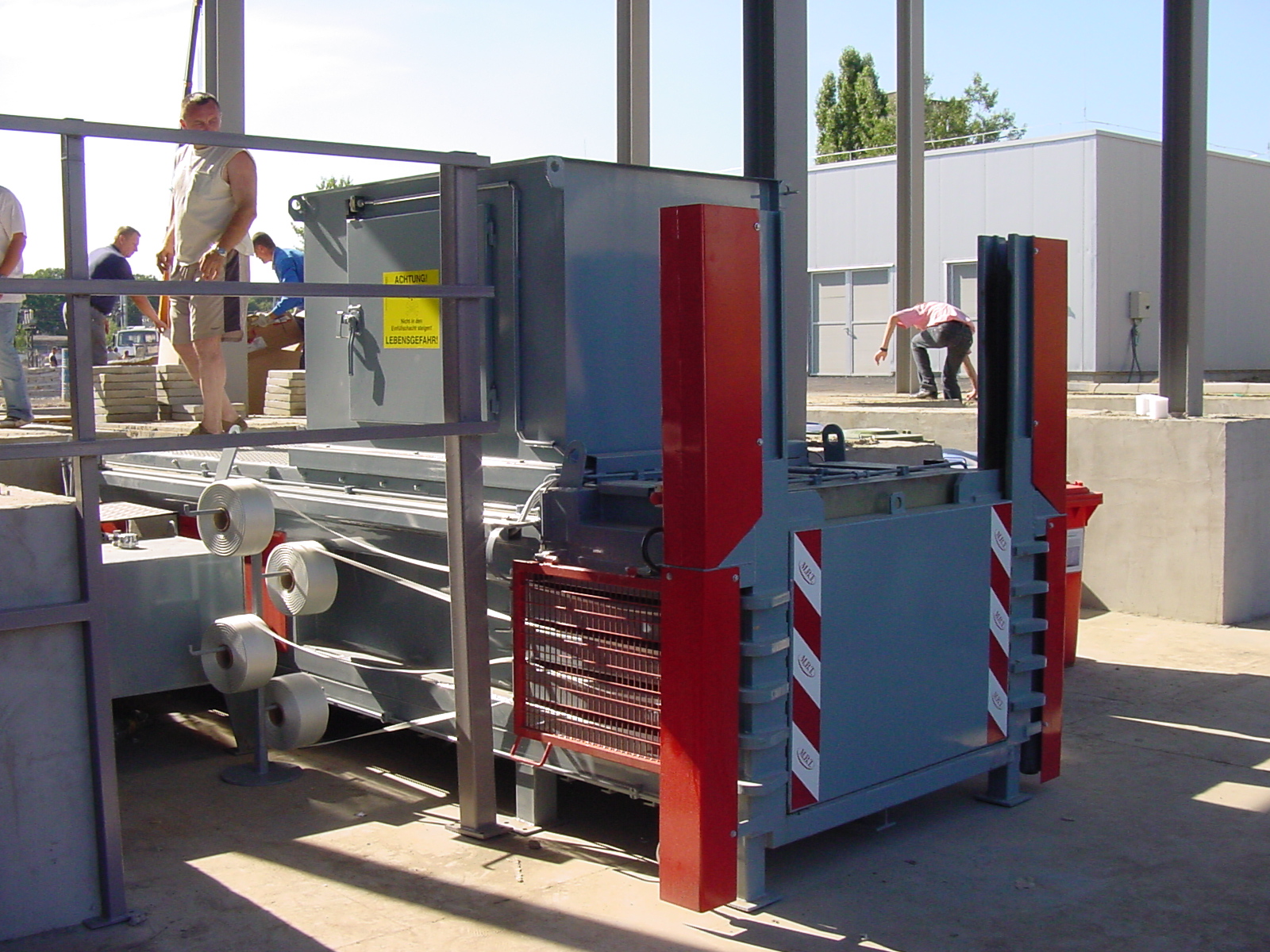 Prese balotat deseuri