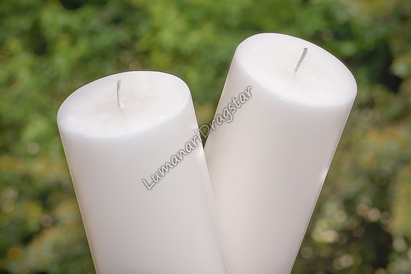 Lumanare cilindru diametru de 7cm, inaltime de 30cm - alb