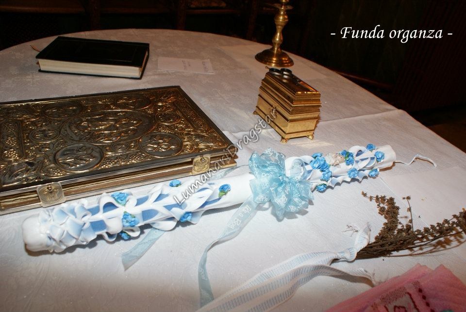 Aranjament - lumanare 60cm model la ambele capete si funda bleo - model 2