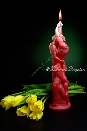 Indragostiti - culoare rosu