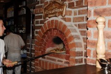 Pub pizza Bucuresti