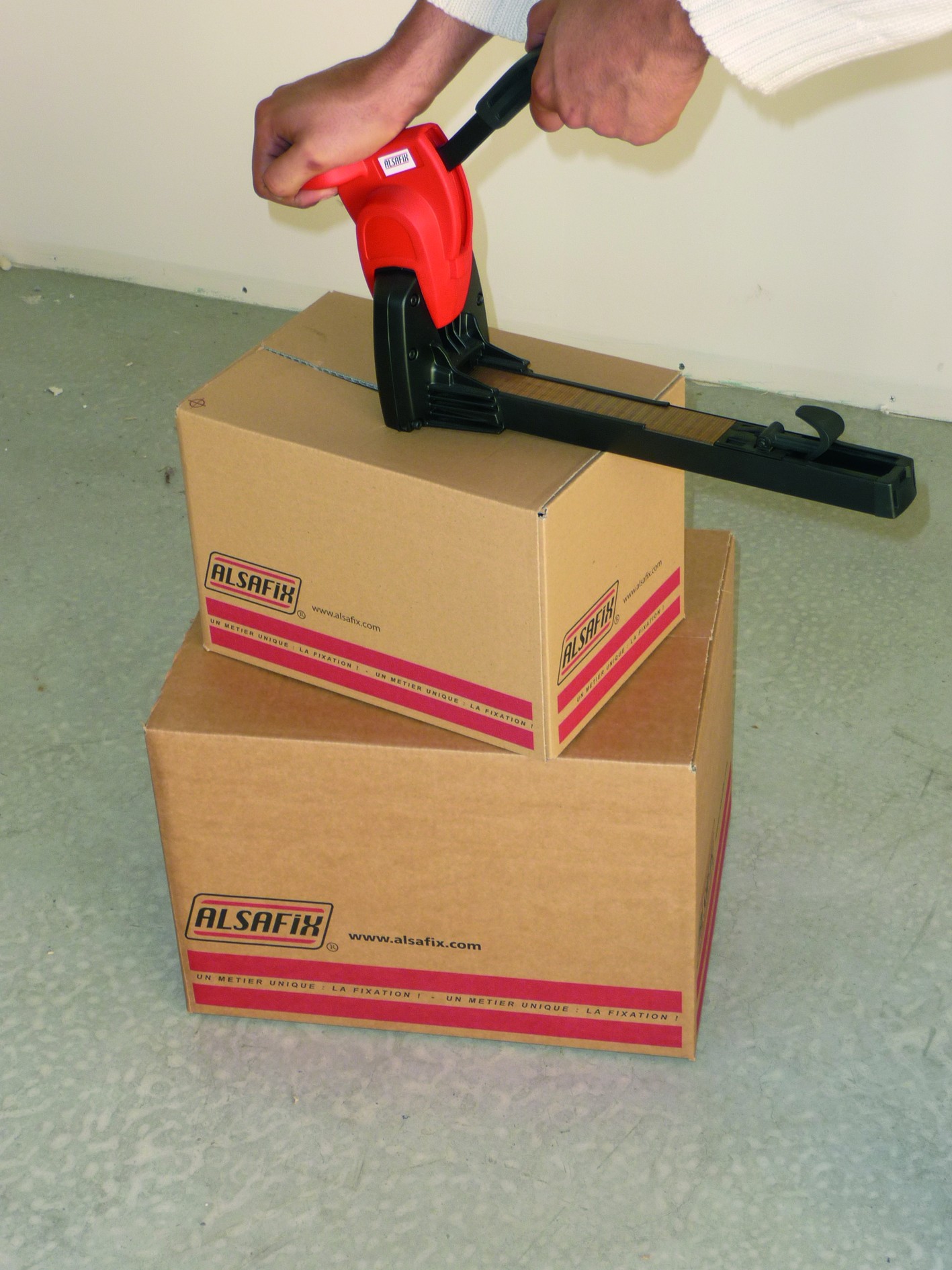 Capsatoare carton