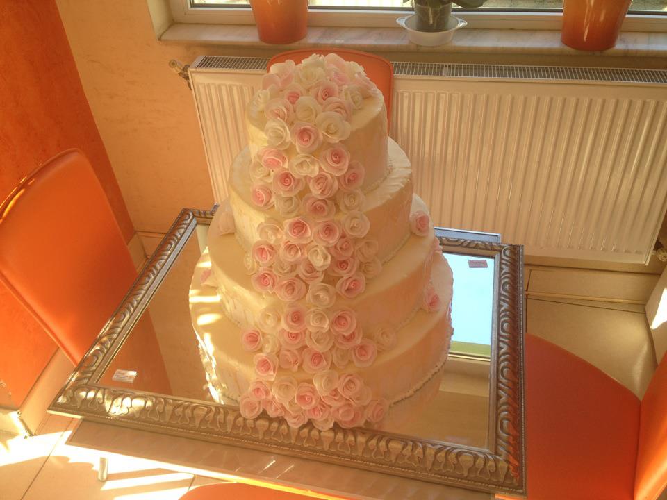 Tort personalizat nunta