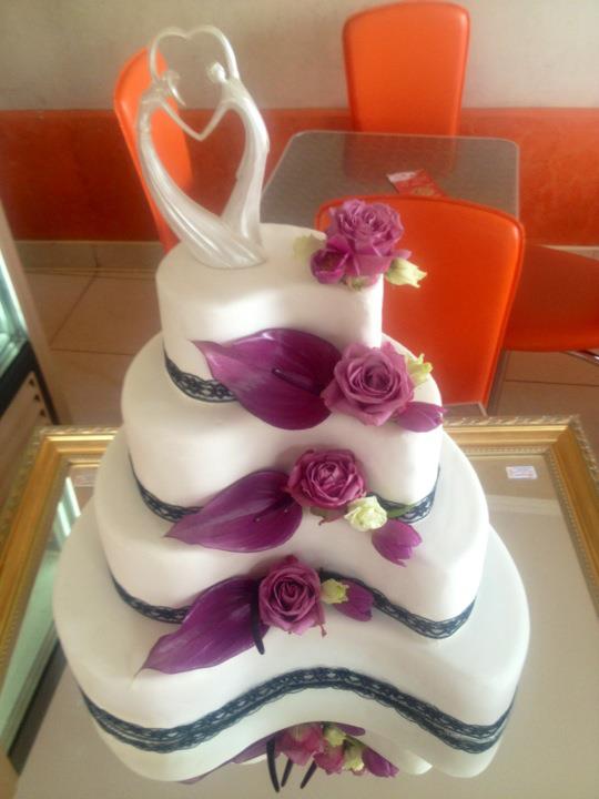 Tort personalizat nunta