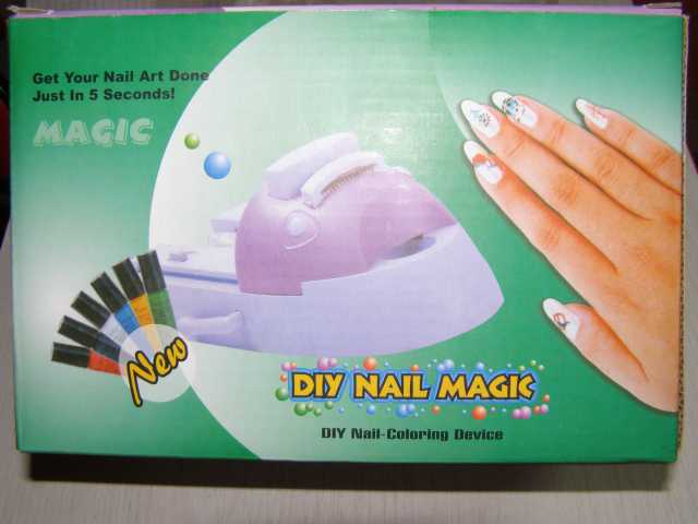 Stampila modele unghii