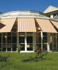 Copertine balcoane tip loggia