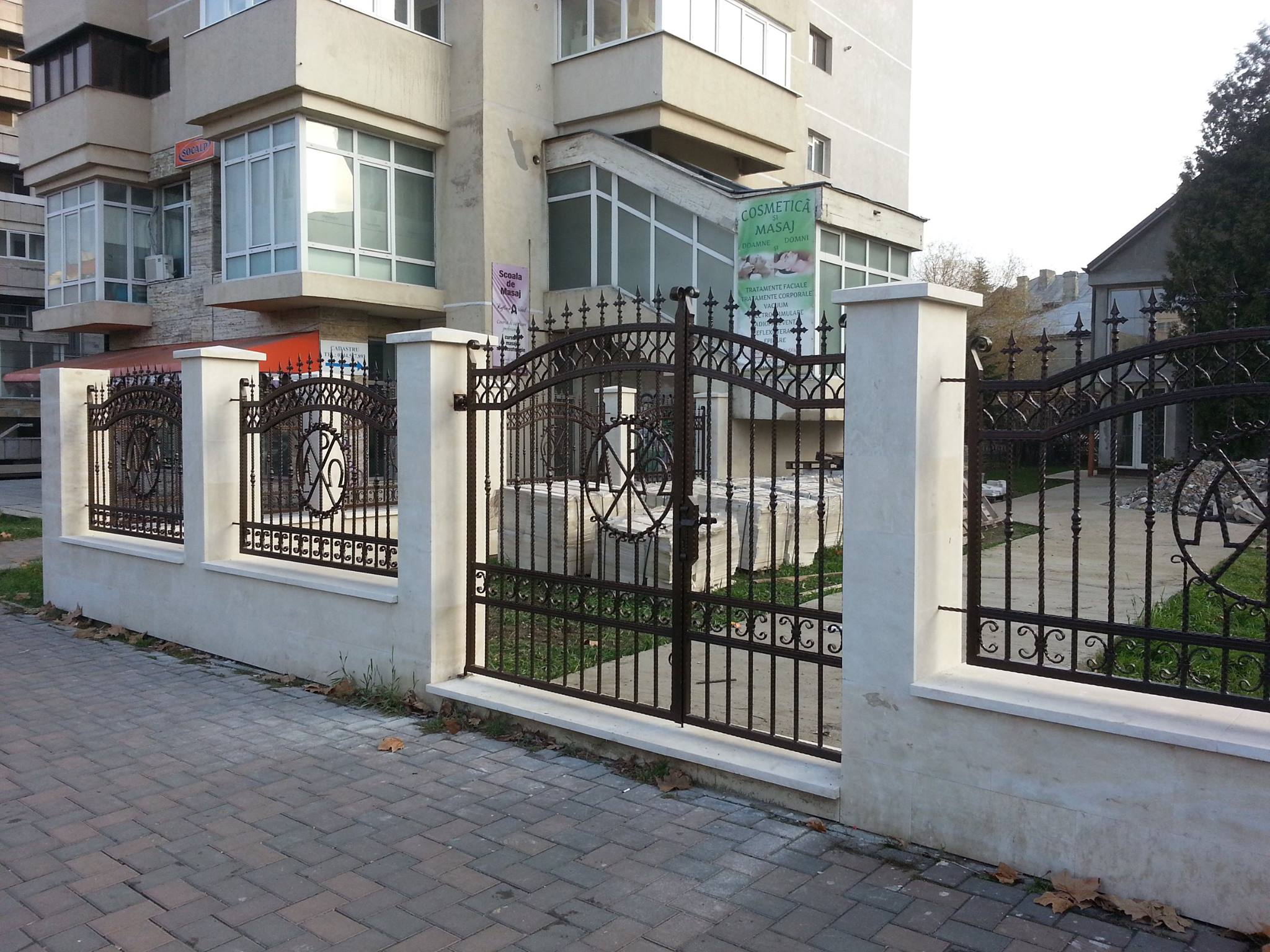 Porti fier forjat Bacau