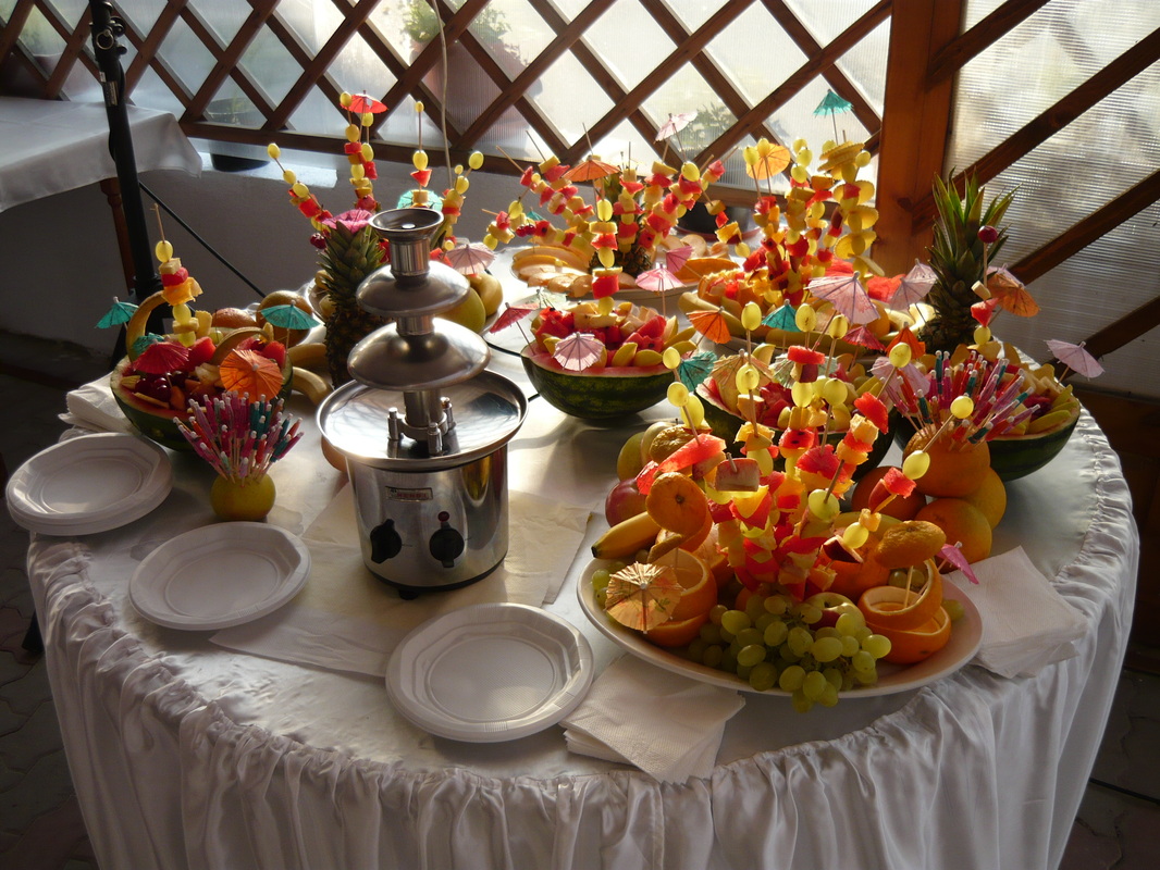 Masa fructe nunta