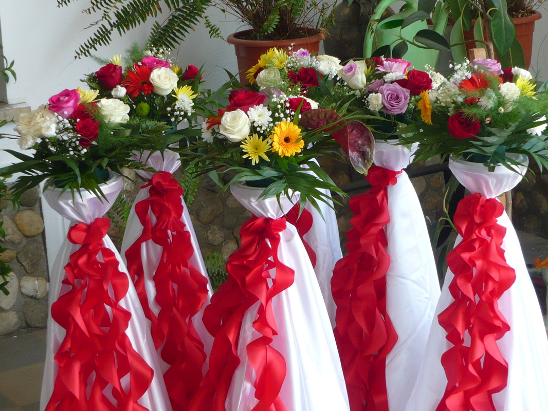 Huse stalpisori intrare