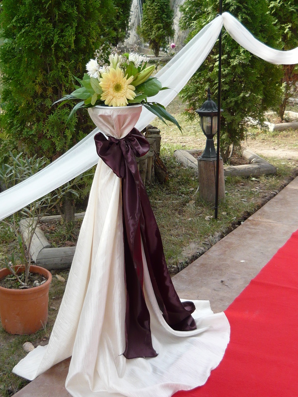 Huse stalpisori intrare