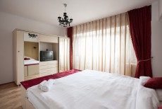 Inchiriere 4 Camere Regim Hotelier