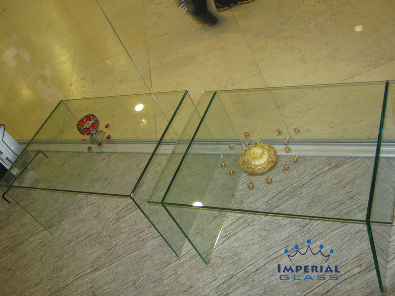 Mobilier sticla