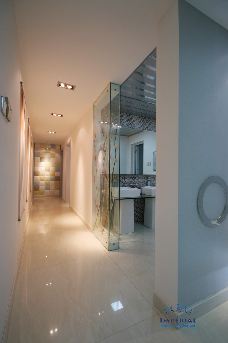 Mobilier sticla