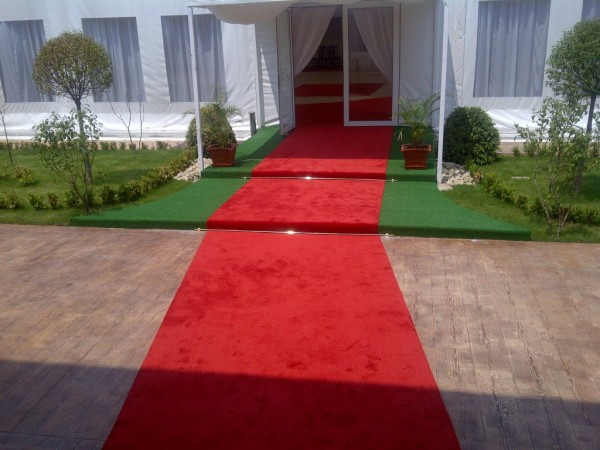 Mochete rosii evenimente