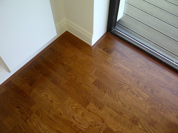 Parchet triplu stratificat