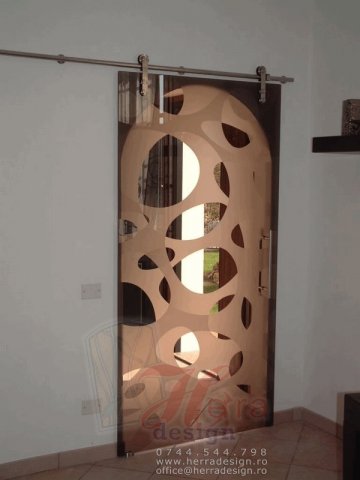 Usi din sticla glisante