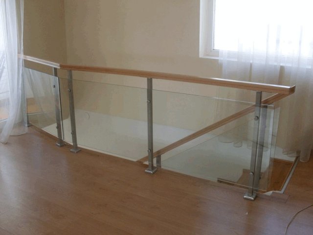 Balustrade din sticla