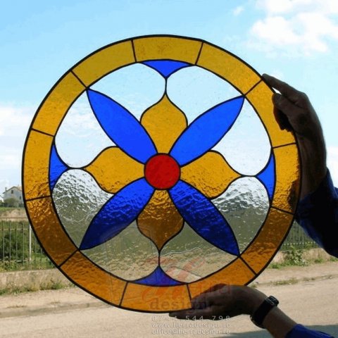 Vitralii tehnica Overlay