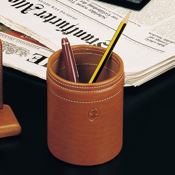 Suport instrumente de scris birou