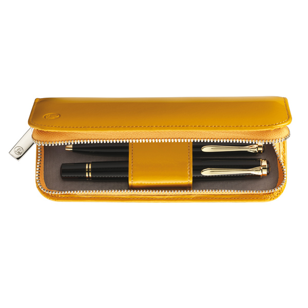 Etui-uri din piele naturala