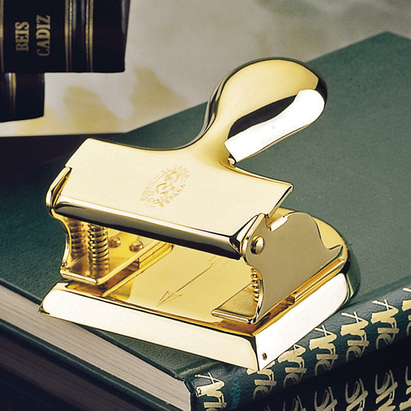 Perforatoare de  birou