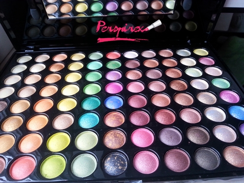 Farduri machiaj profesional