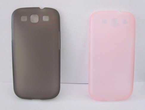 Huse plastic telefoane