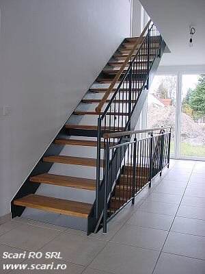 Scari vanguri laterale